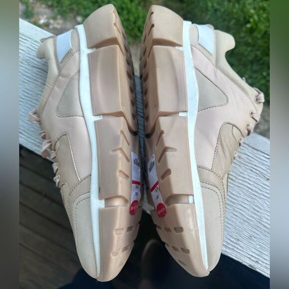 Seychelles I'll Be There Blush Leather Sneakers Size 10 - Picture 7 of 11